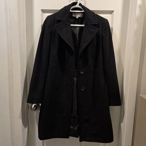 Anne Klein Black Women's Coat is size small (S)